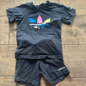 Adidas Set 18-24 mo Black T-Shirt and Shorts Set
